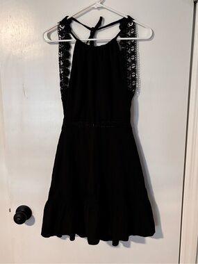 SHEIN Black Lace-Trim Halter Mini Dress